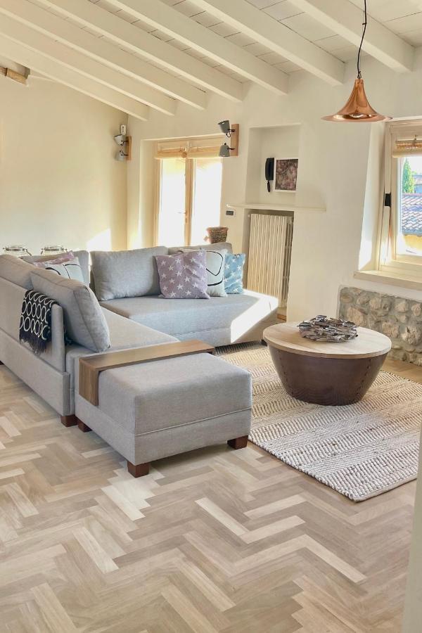 Ferienwohnung Borgo Dei Sogni - Unique Loft - Lago Di Garda San Felice del Benaco Exterior foto